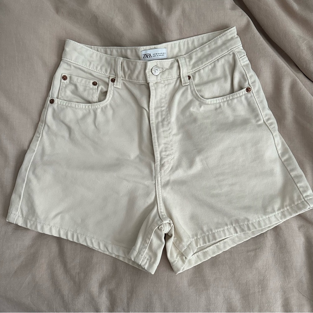 Zara High Waisted Mom Fit Shorts